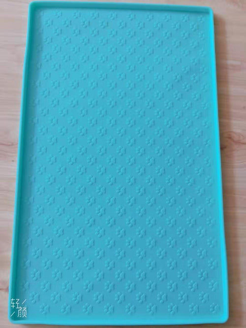 Silicone Pet Paw Pattern Mat for Dogs and Cats